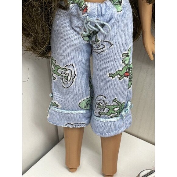 Vintage Bratz Yasmin Slumber Party NO SHOES w/ accessories - Picture 4 of 9